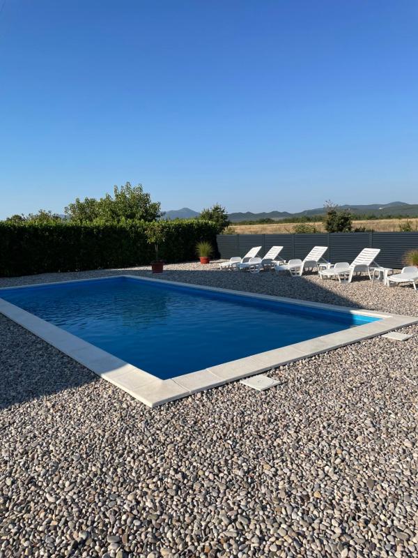 Three-Bedroom Villa image 3