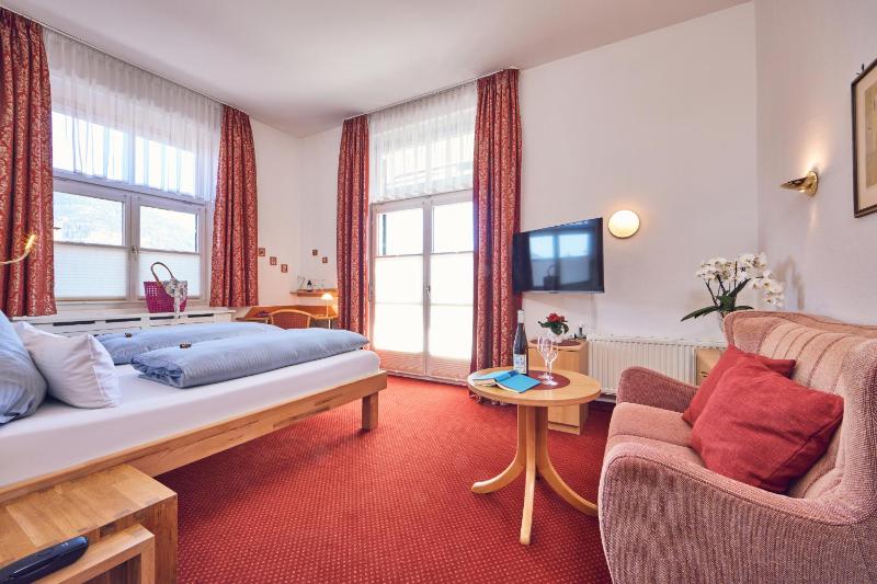 Superior Double Room image 4
