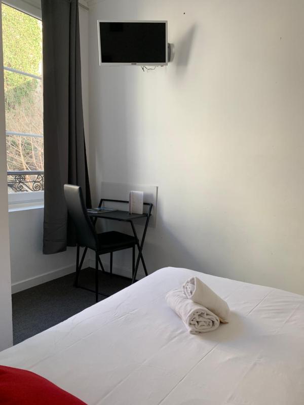 Economy Single Room image 4