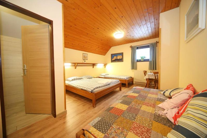 Quadruple Room with Bathroom image 3