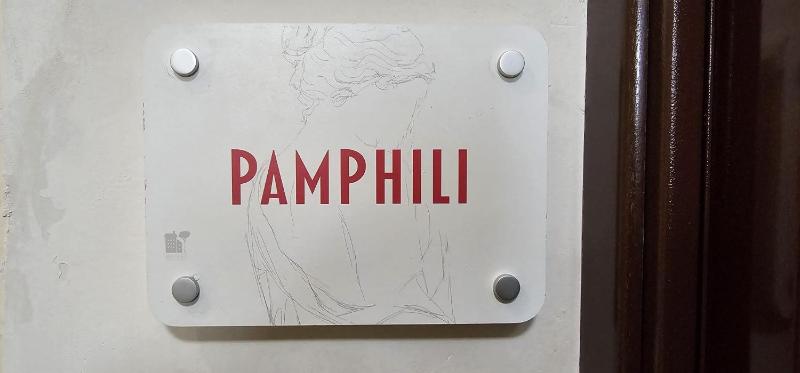 Colosseo Three-Bedroom Apartment with Terrace - Split Level - Via Capo D'Africa 50 image 1