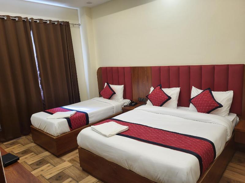 Hotel Grand Sharon - image 17
