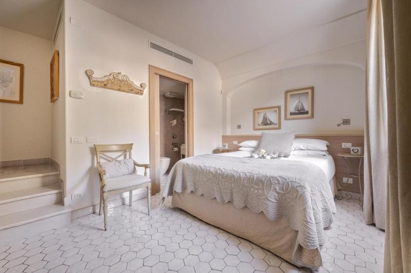 AMORE RENTALS - Villa Elio - image 38