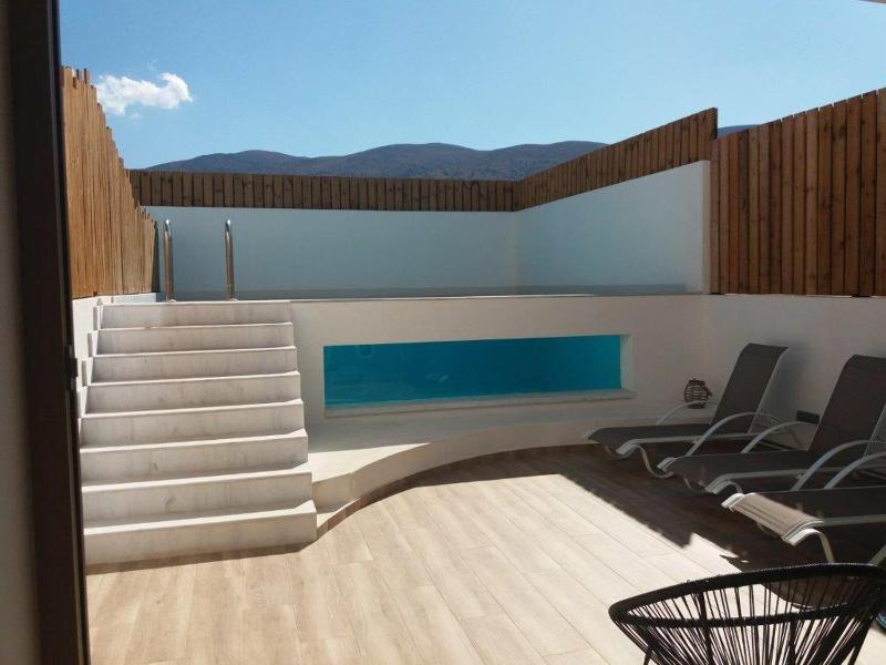 Superior Double Room with Private Pool image 4