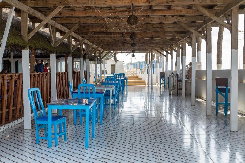 Tahiti Hotel - image 16