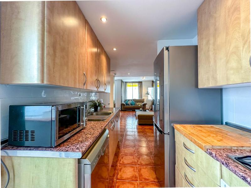 Sira House by Hello Homes Sitges - image 44