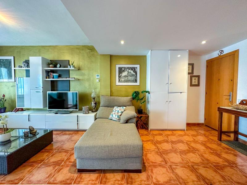 Sira House by Hello Homes Sitges - image 12