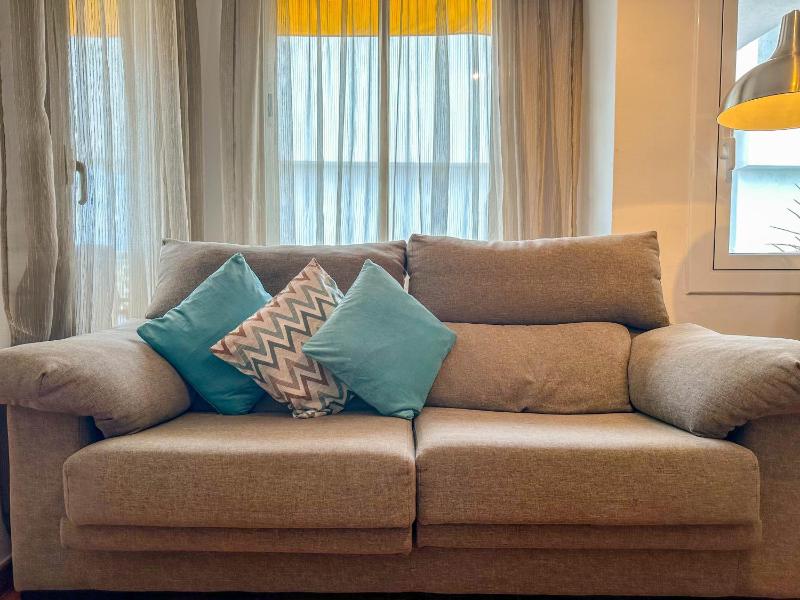 Sira House by Hello Homes Sitges - image 39