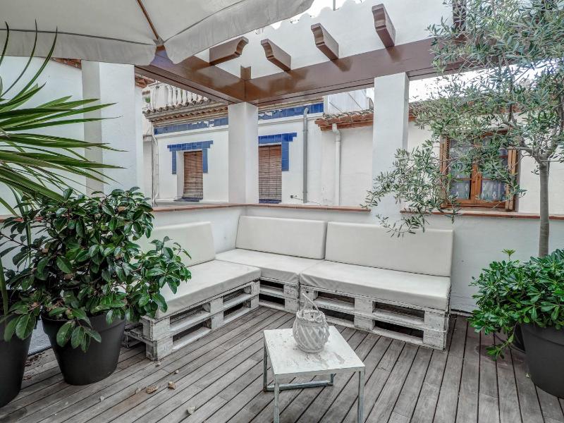 Beach Villa Aralinn by Hello Homes Sitges - image 1