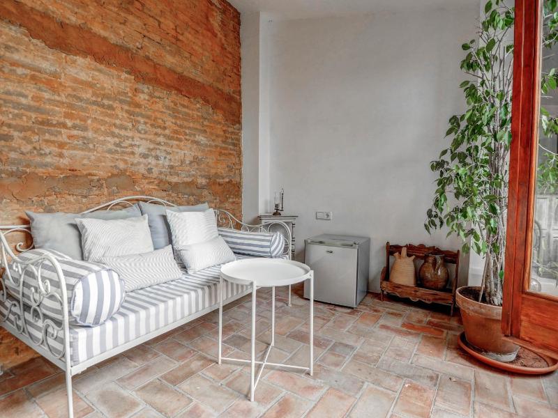 Beach Villa Aralinn by Hello Homes Sitges - image 25