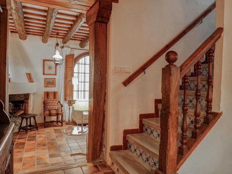 Beach Villa Aralinn by Hello Homes Sitges - image 26