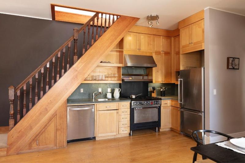 Ajax Loft apts - image 8