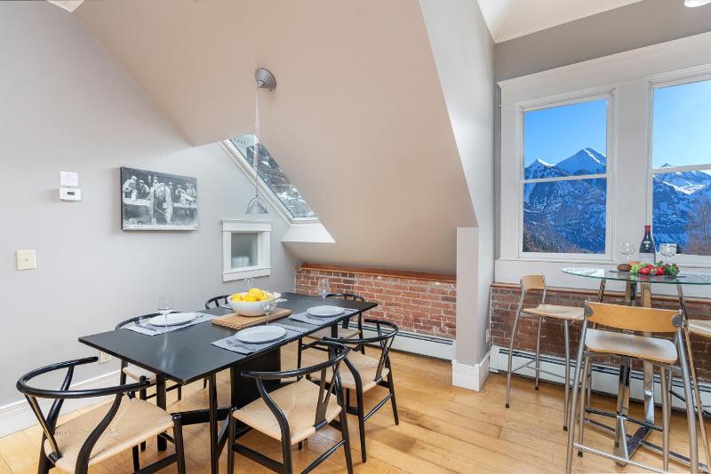 Ajax Loft apts - image 11
