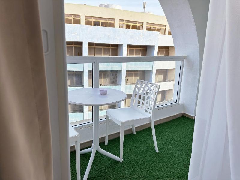 Miami Apartments - image 12