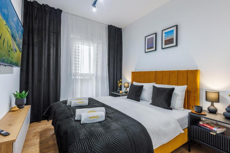 Emihouse Riverside Apartments - image 30