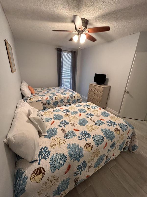 Bluewater Unit 1004 - image 14