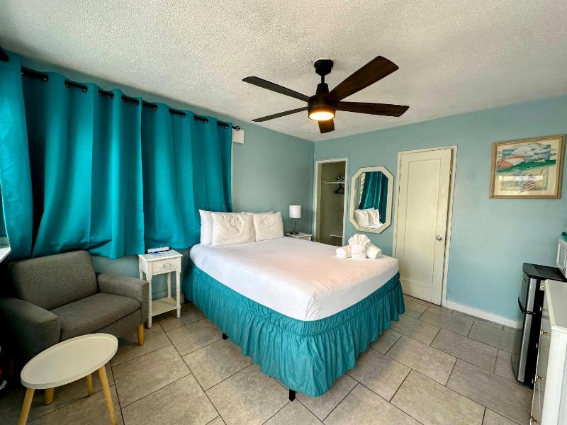 St Maurice Beach Inn - image 27