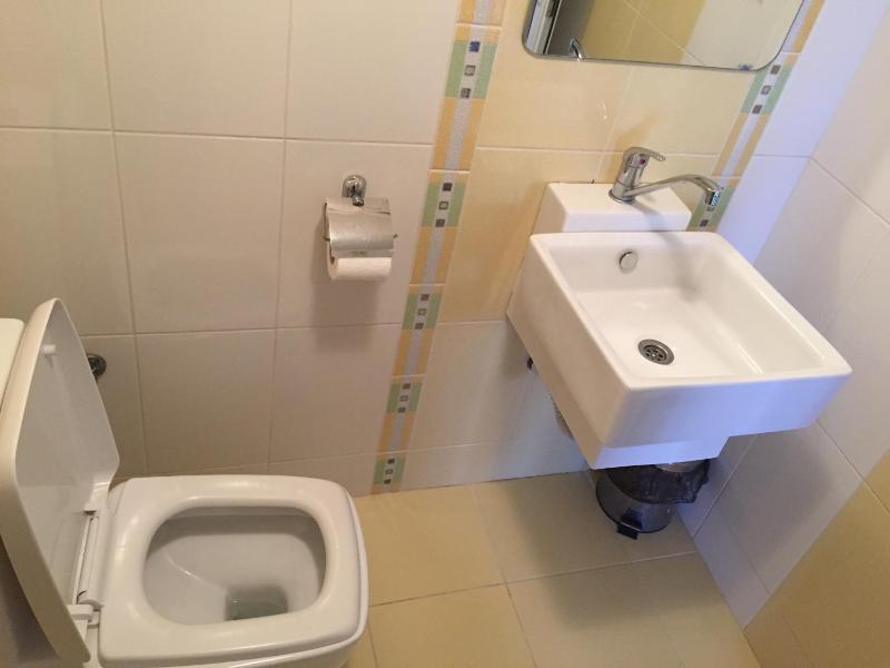 Standard Double or Twin Room with Balcony image 3