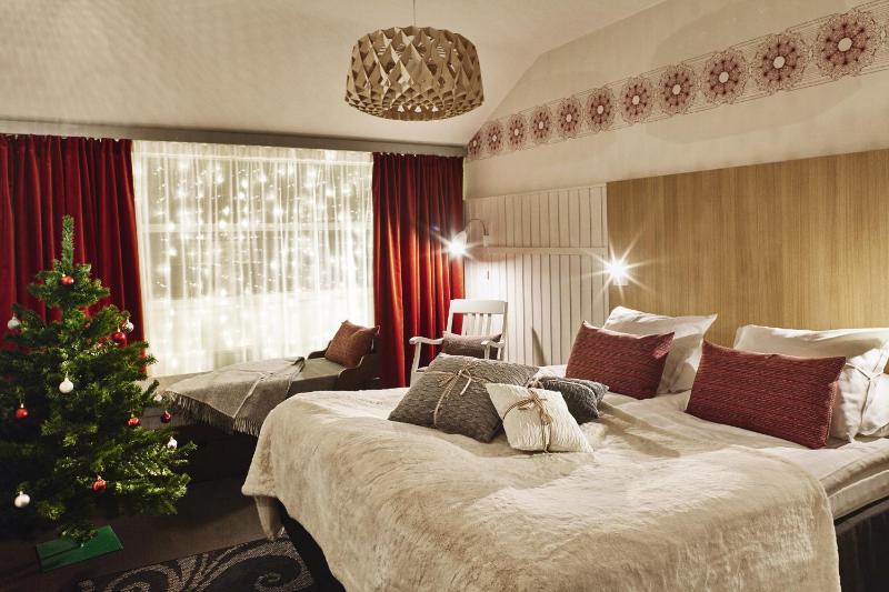 Quadruple Room image 3