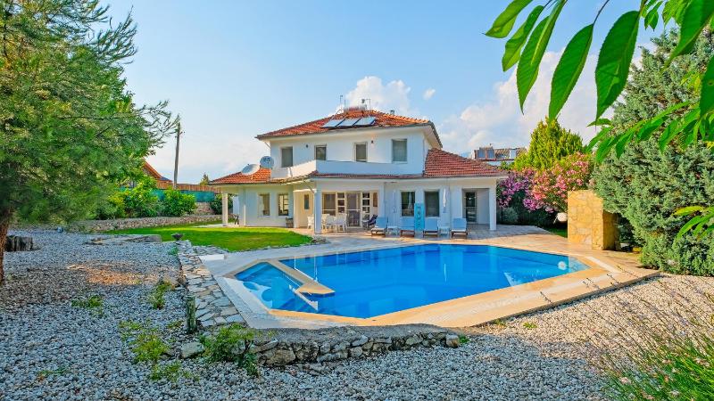 Villa with Private Pool image 4
