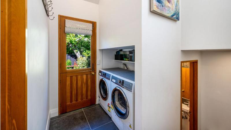 Villa Tuke- Free Parking- Fire Place - image 30