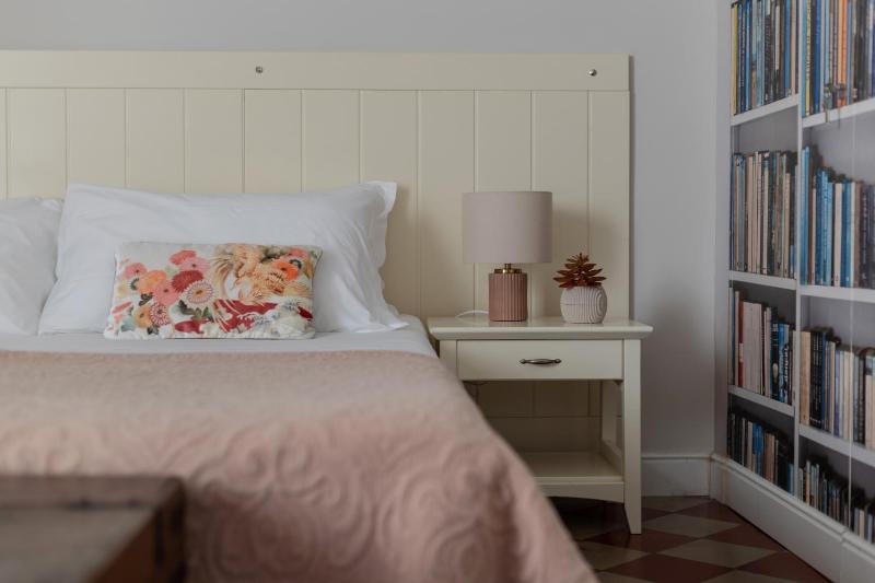Double Room with Private Bathroom image 1