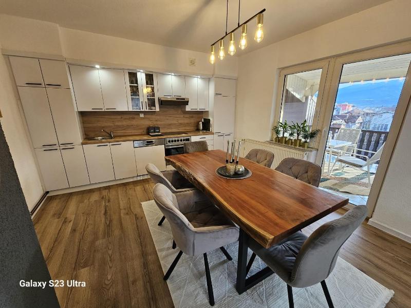 Apartment City View - image 14