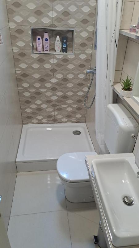 Studio Apartment image 4