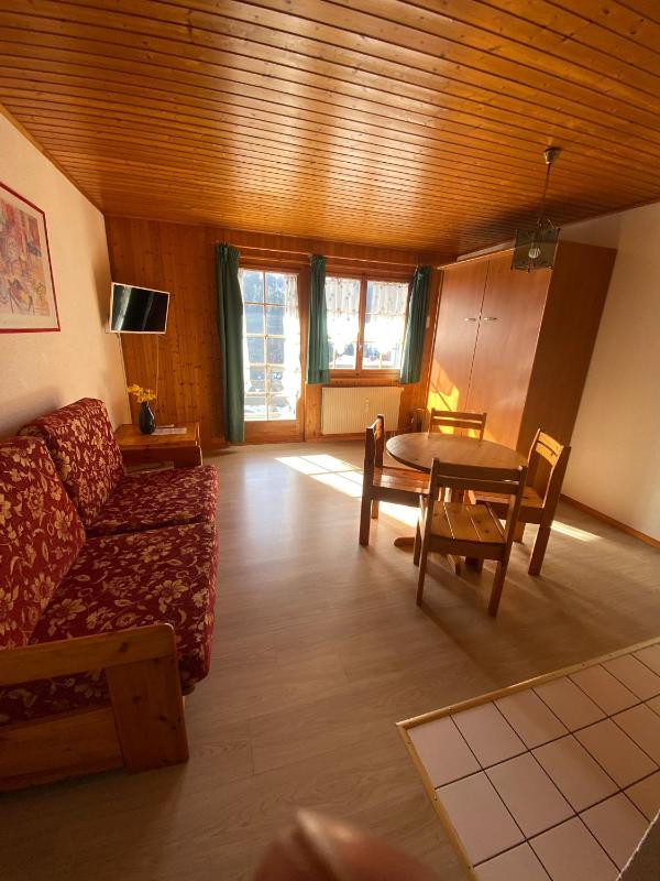 Studio (2 Adults) image 1