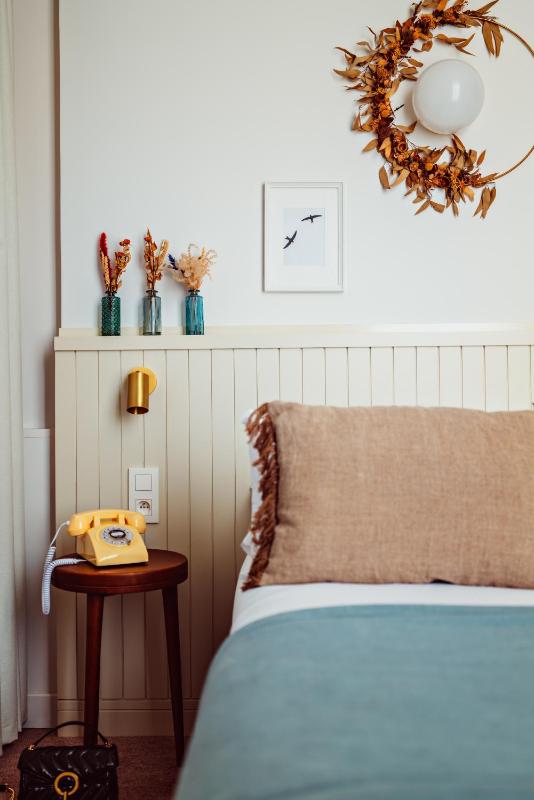 Classic Double Room image 3