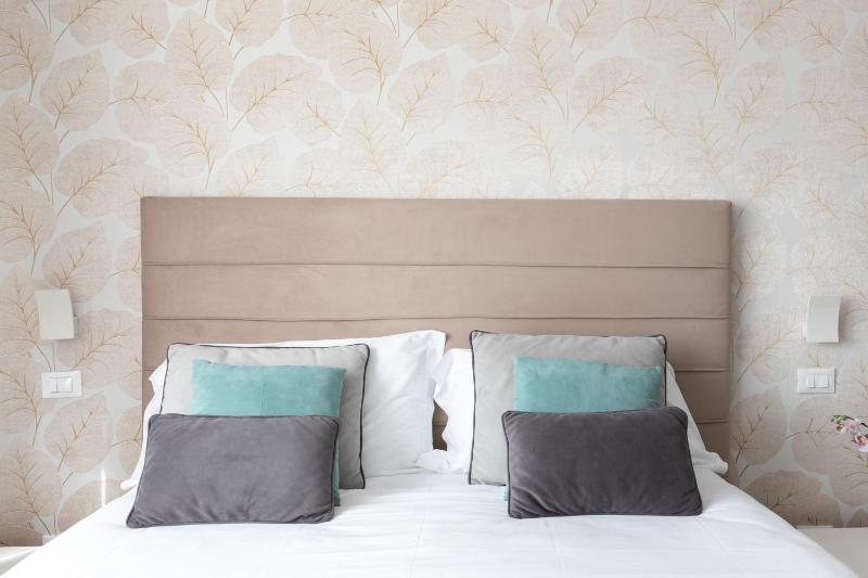 Superior Triple Room image 2