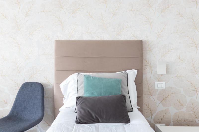 Superior Triple Room image 3