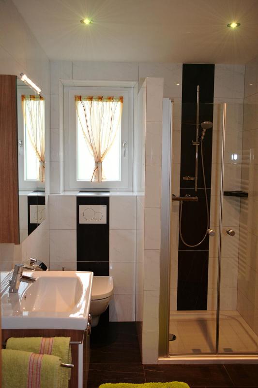 Apartment image 4