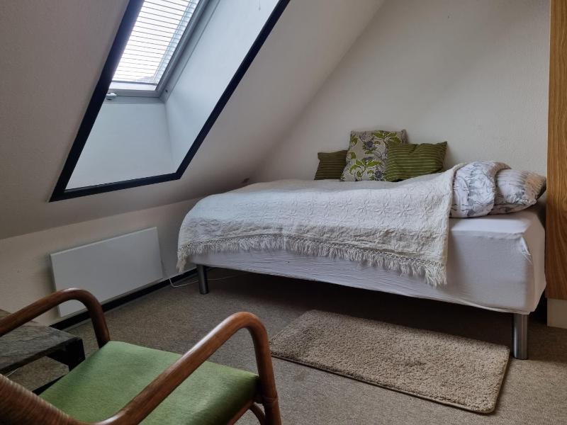 Single Room image 1