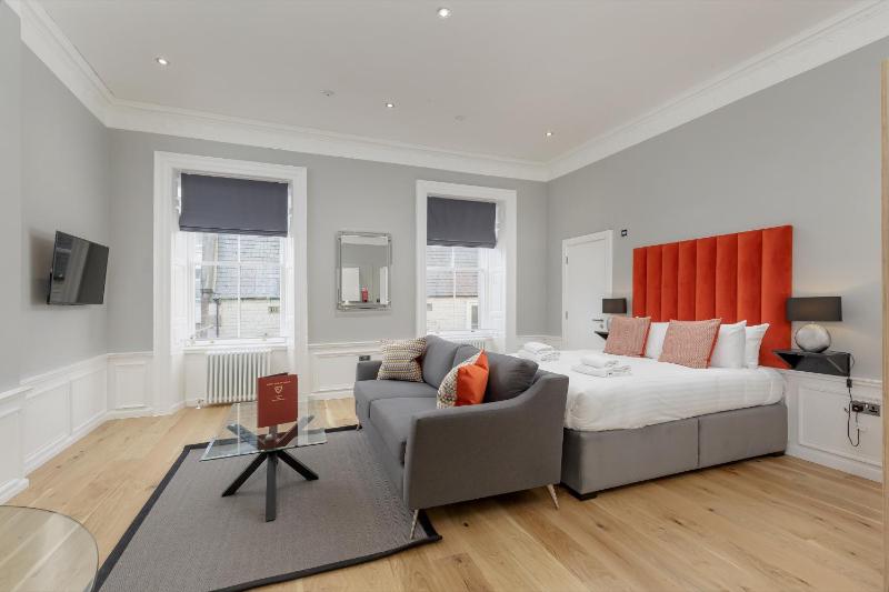 Superior Studio Apartment image 3