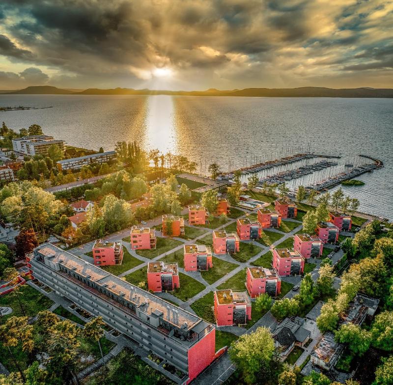 BL Apartman by HelloBalatonlelle Images