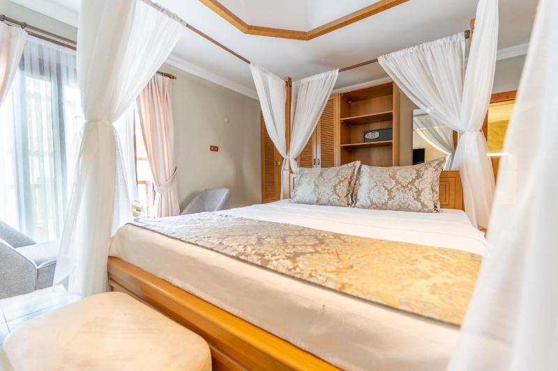 Junior Suite image 1