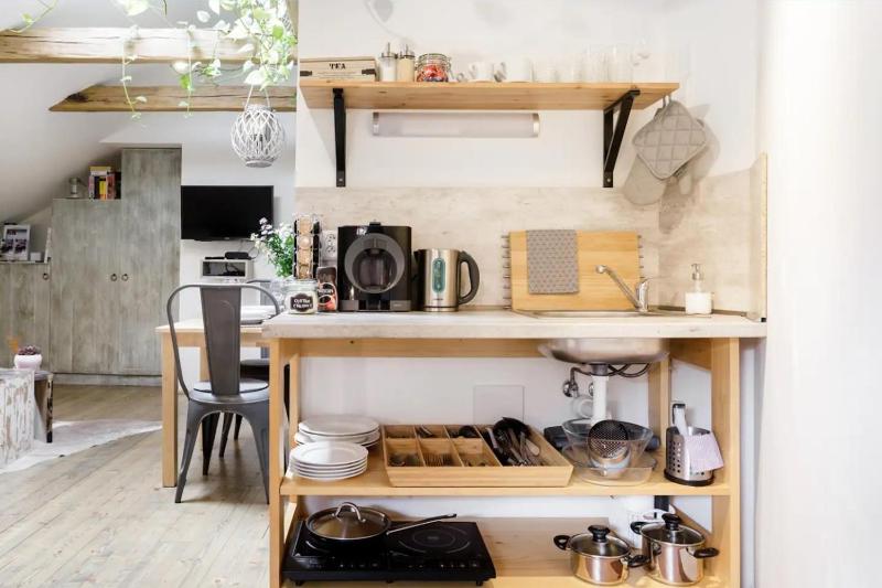 Romantic Bohemian Studio in Old Town Prague - image 15