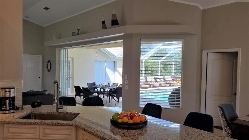 VIlla Gordian Naples Florida - image 3