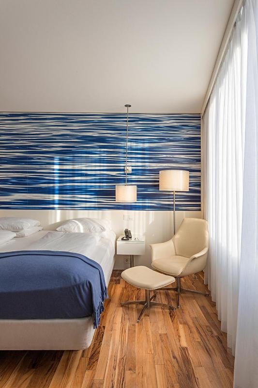 Deluxe Double Room image 1