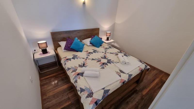 Deluxe Apartment image 2