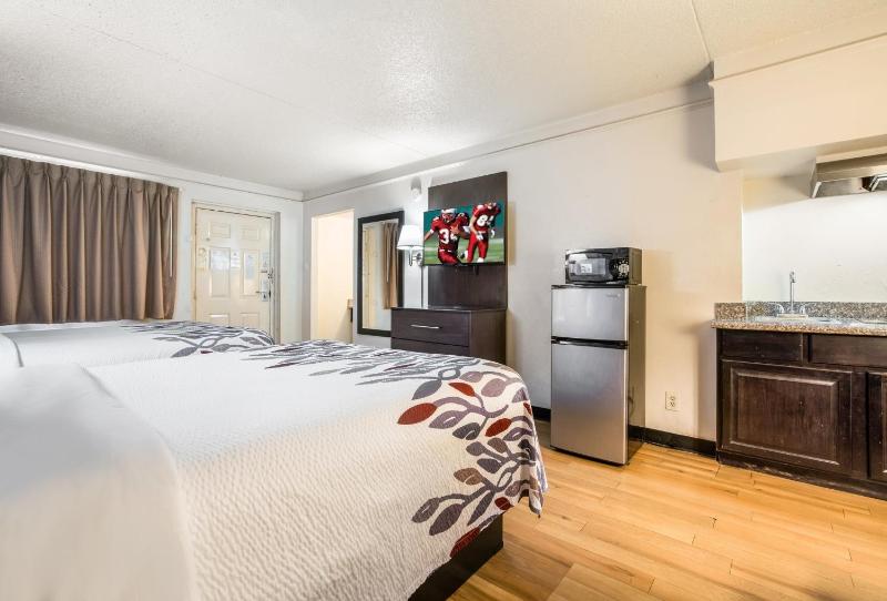 Deluxe Room with Two Double Beds with Kitchenette Non-Smoking image 4