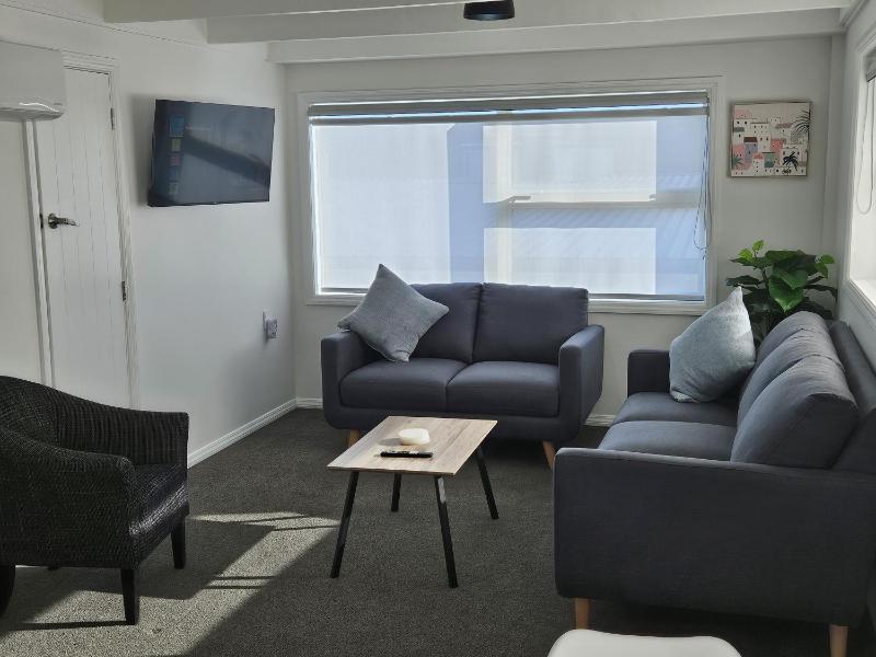Redwood Apartments - image 23