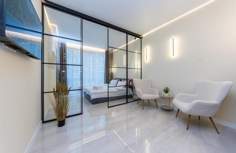Comfort Apartment near Minskaya metro station and DreamTown Images