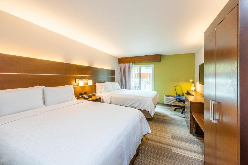 Holiday Inn Express Hotel & Suites Bradenton West By IHG - image 18