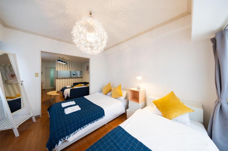 Sky Living Shinsaibashi East - image 9