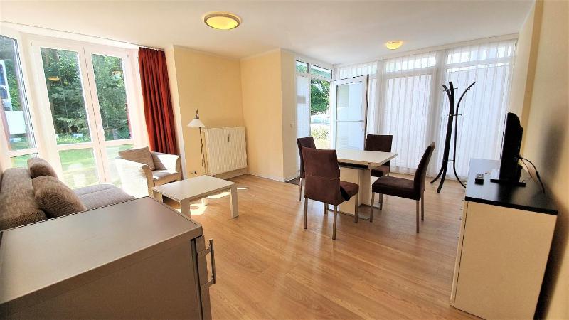 One-Bedroom Apartment image 3
