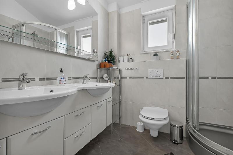 Apartment T&T Makarska - image 12