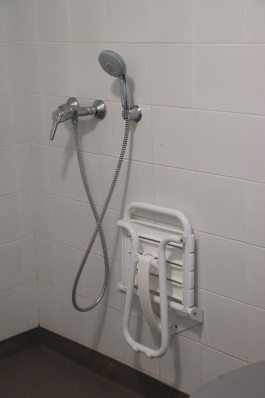 Double Room - Disability Access image 4