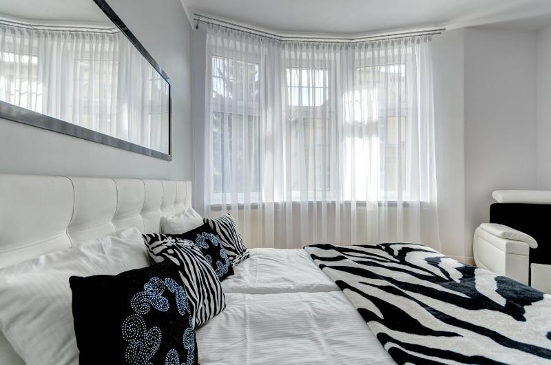 Platinum Residence - Chmielewskiego - image 17